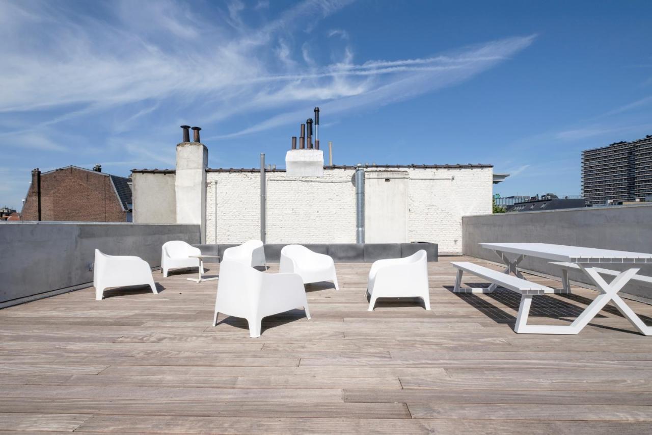 Studios With City View Bryssel Exteriör bild